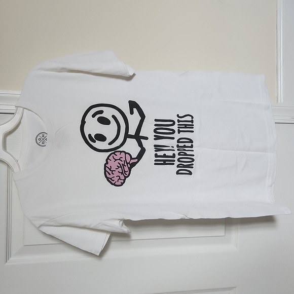 DOM White graphic Tee short sleeves size S - Picture 3 of 10